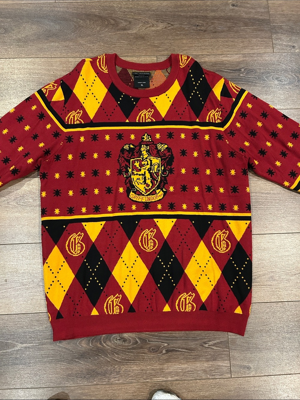 Harry Potter wizarding world Gryffindor Knit Sweater XL